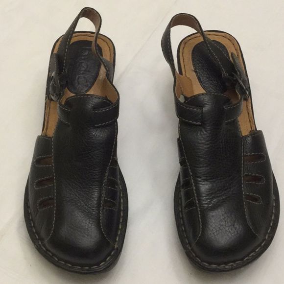 b.o.c. Wedge Leather Sandal w/Heel Strap & Buckle - Picture 6 of 7